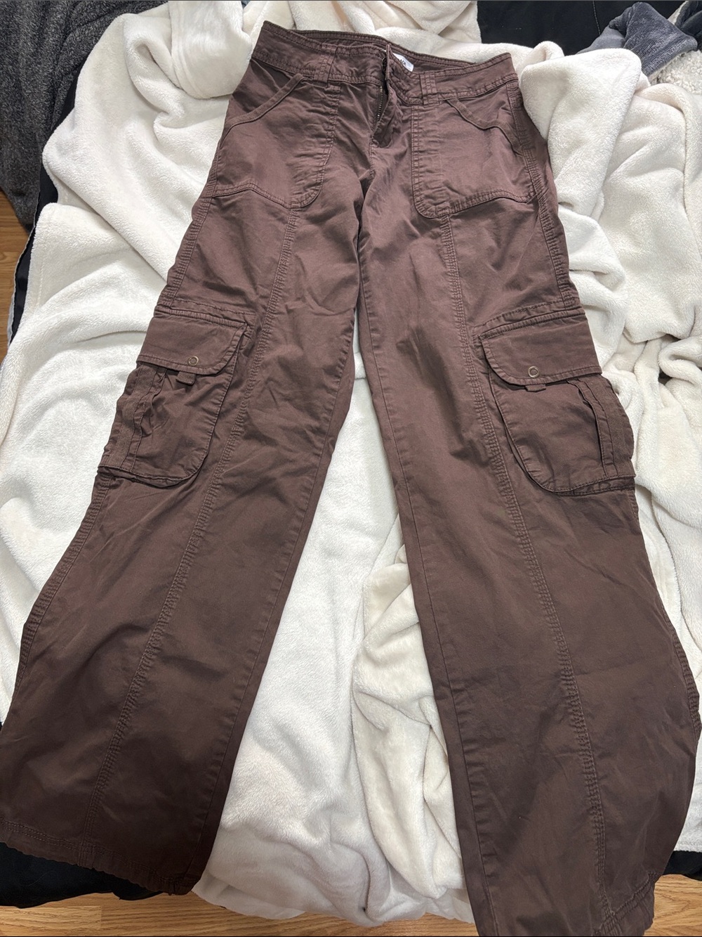 Garage Women's Brown Wide Straight Cargo Pants